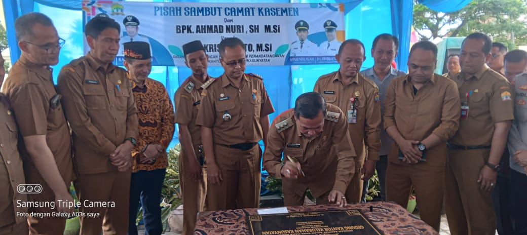 Pisah Sambut Camat kec kasemen &amp; Peresmian kantor Kelurahan Kasunyatan