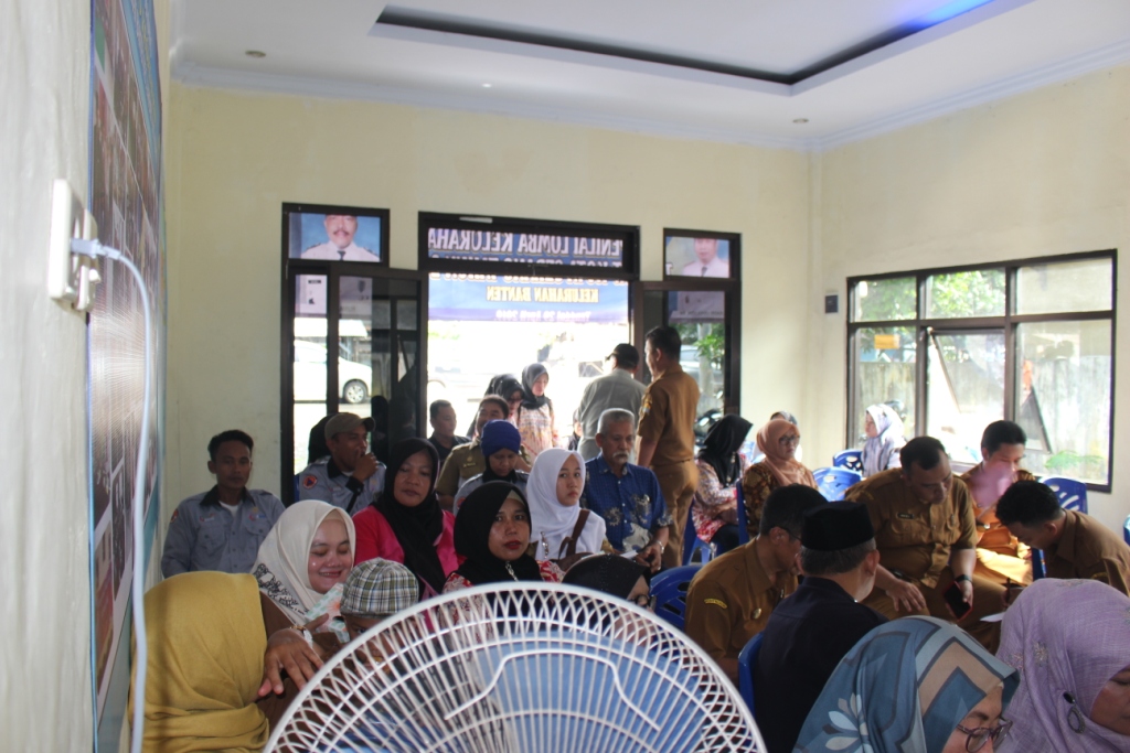 LOMBA KELURAHAN