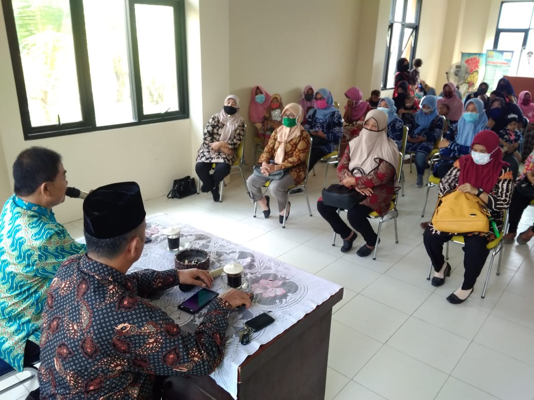 Pemberian Makanan tambahan Untuk anak Gizi selama Tiga Bulan