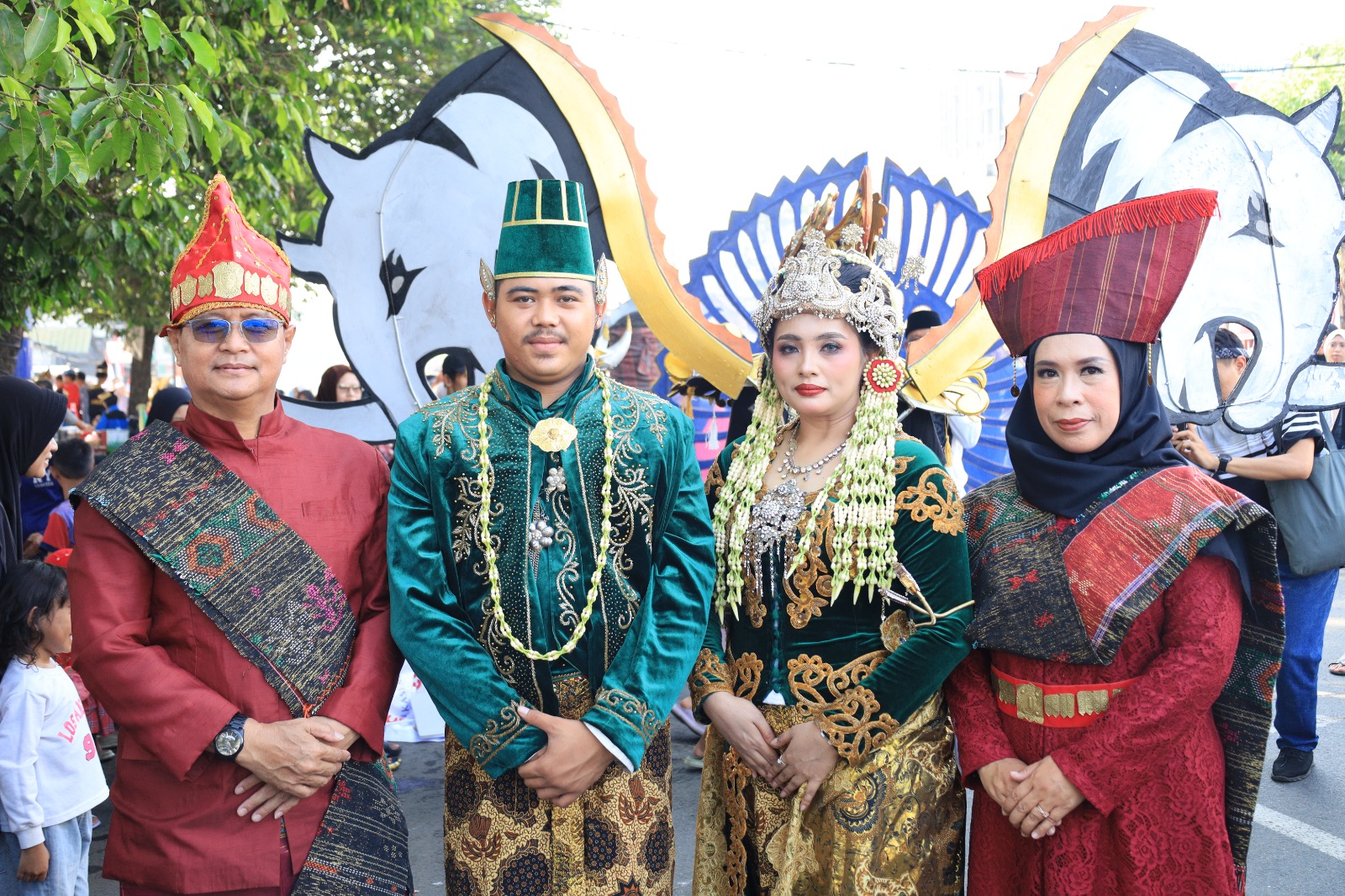 Kecamatan Kasemen Ikut Memeriahkan Pawai Budaya HUT Kota Serang Yang  Ke-18