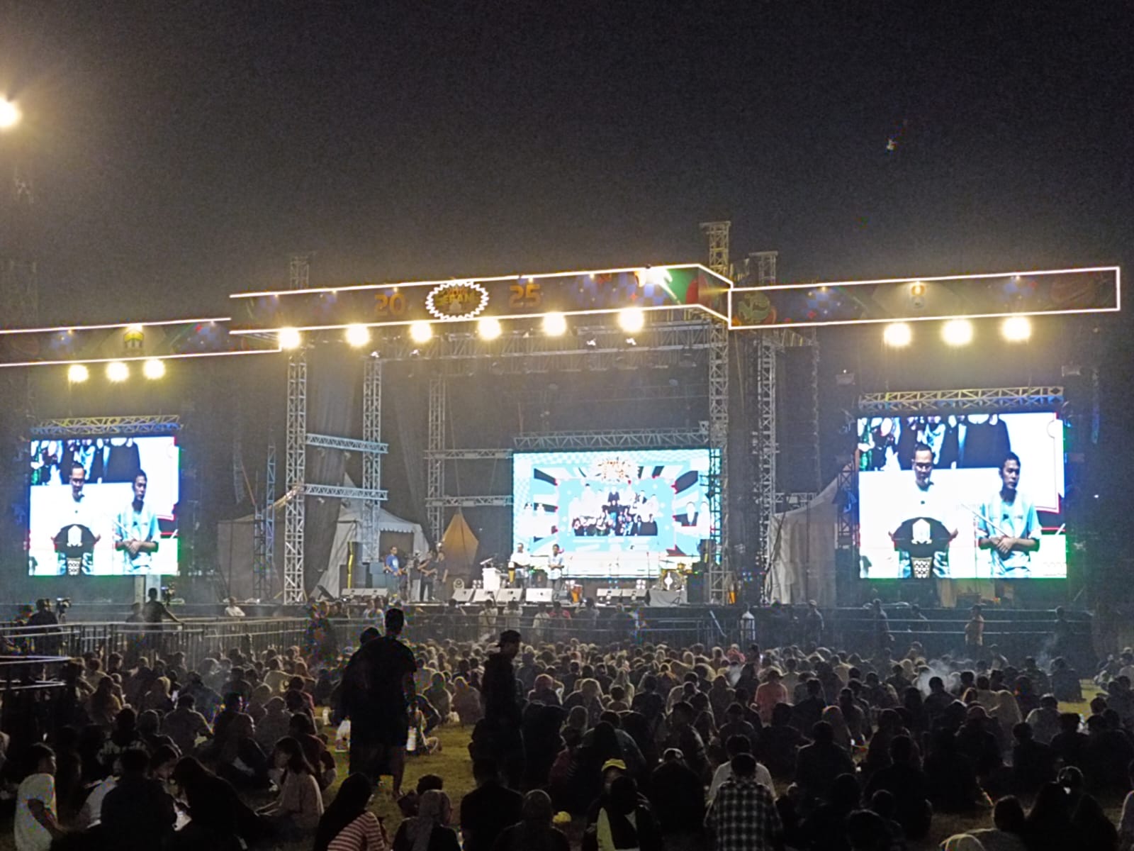 Camat Kasemen Menghadiri Opening Ceremony Kota Serang Fair 2025 Di Stadion Maulana Yusuf Ciceri Kota Serang