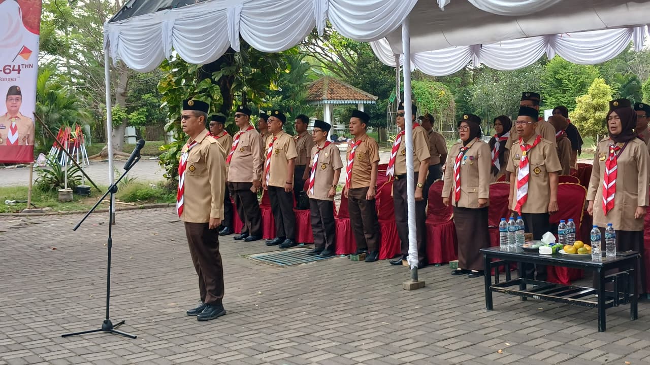 Camat Kasemen Menjadi Pembina Upacara Hari Pramuka Ke 64 Untuk Gerakan Pramuka Kwartir Ranting Kasemen