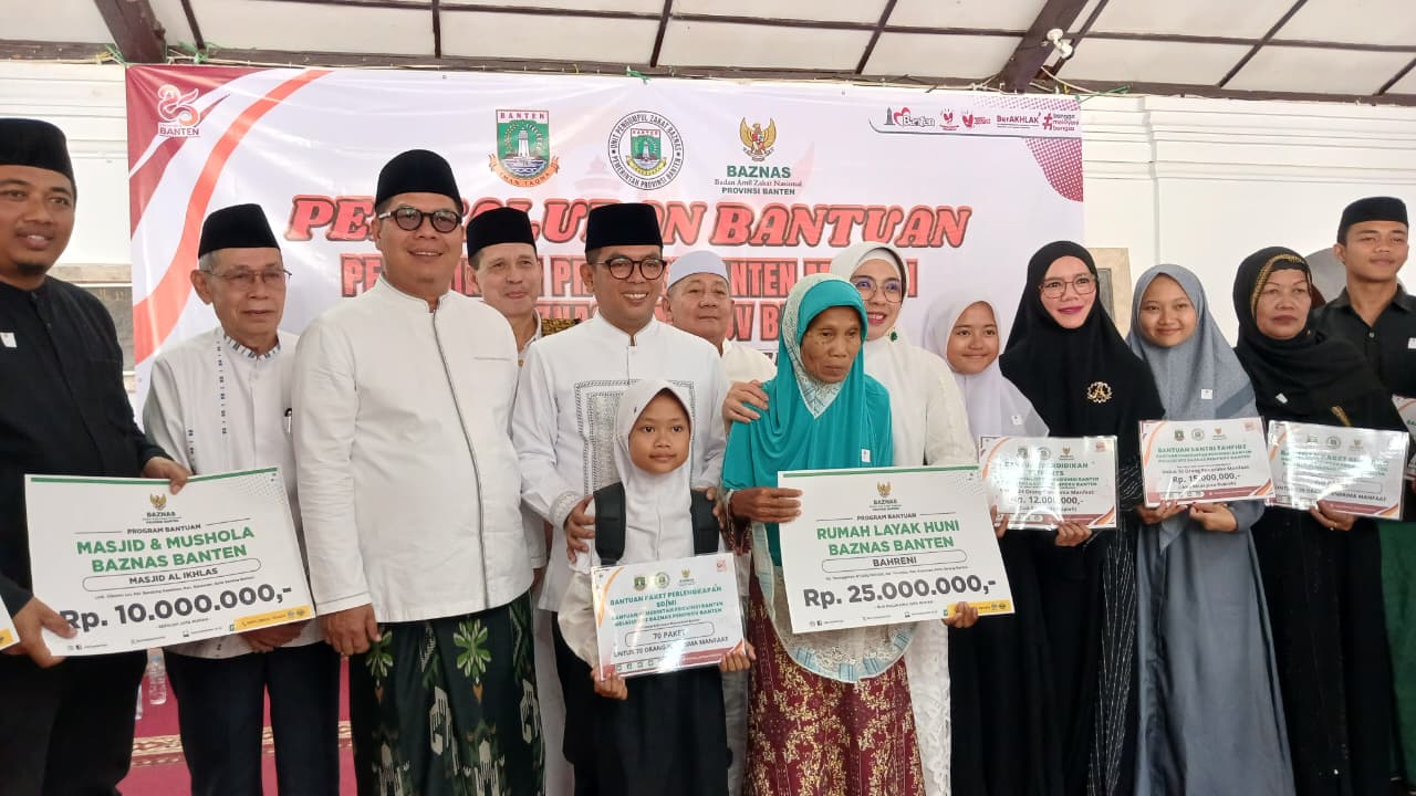 Penyaluran Bantuan Oleh Pemprov Banten Melalui UPZ Baznas Pemprov Banten Dalam Rangka HUT Provinsi Banten Ke-25