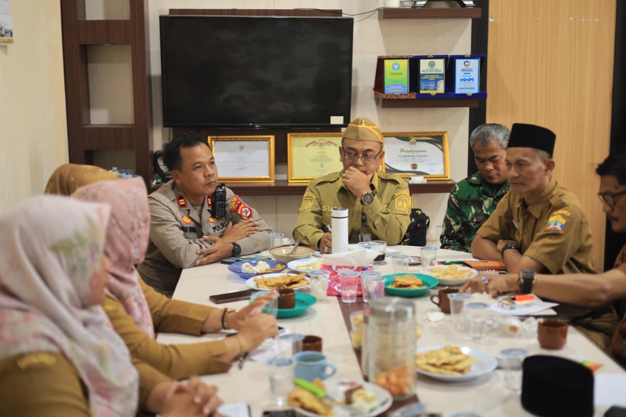 Rapat Forkopimcam Tingkat Kecamatan Kasemen Kota Serang