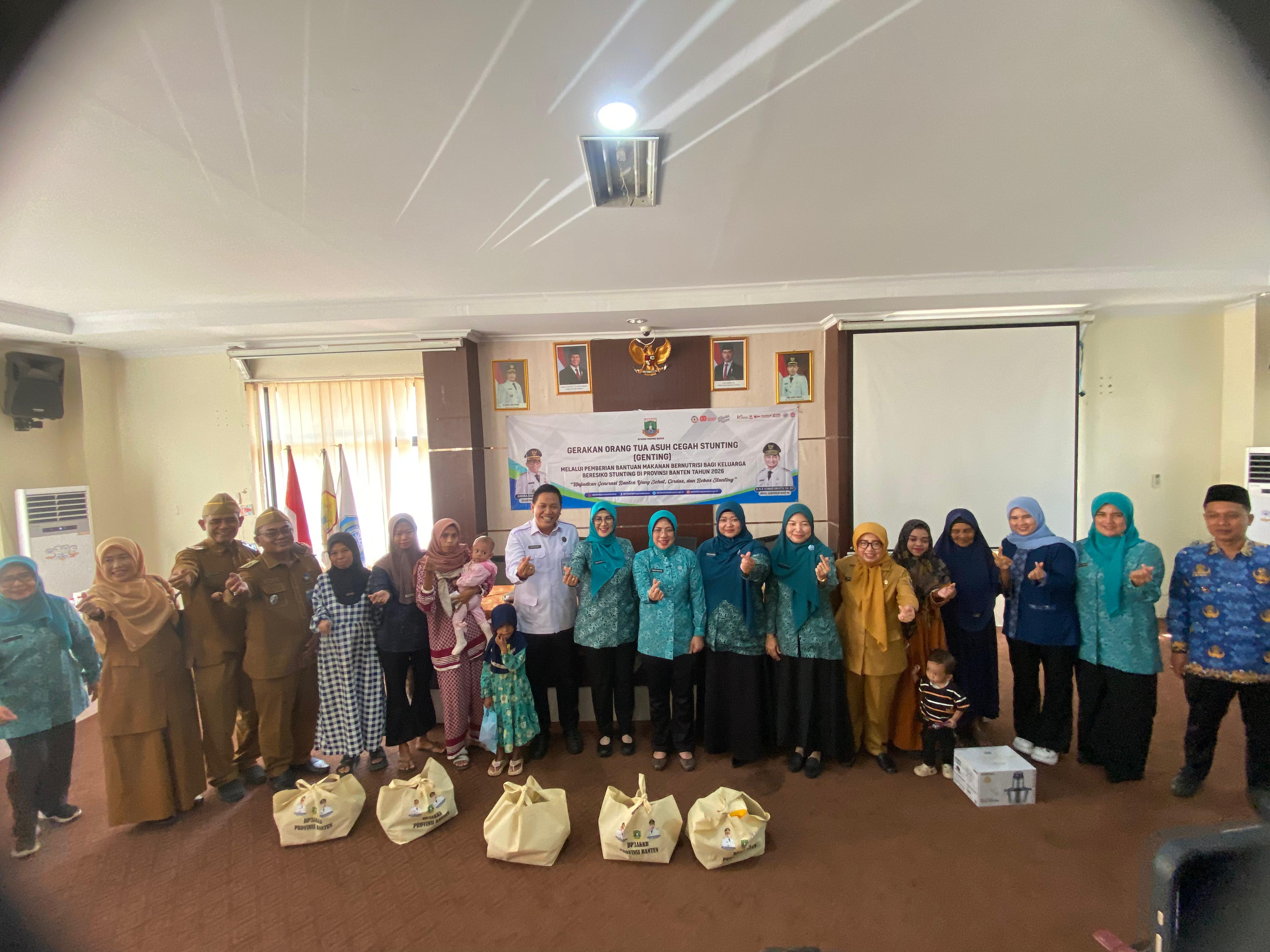 Monitoring dan Pemberian Bantuan Makanan Bergizi Di Wilayah Kecamatan Kasemen