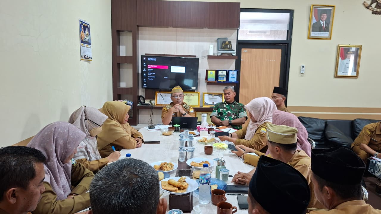 Briefing FORKOPIMCAM Kecamatan Kasemen Kota Serang