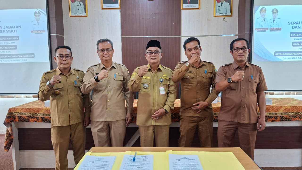 Serah Terima Jabatan & Lepas Sambut Sekretaris Kecamatan Kasemen, Kepala Kelurahan Terumbu dan Kasi Pemerintahan Umum Kecamatan Kasemen